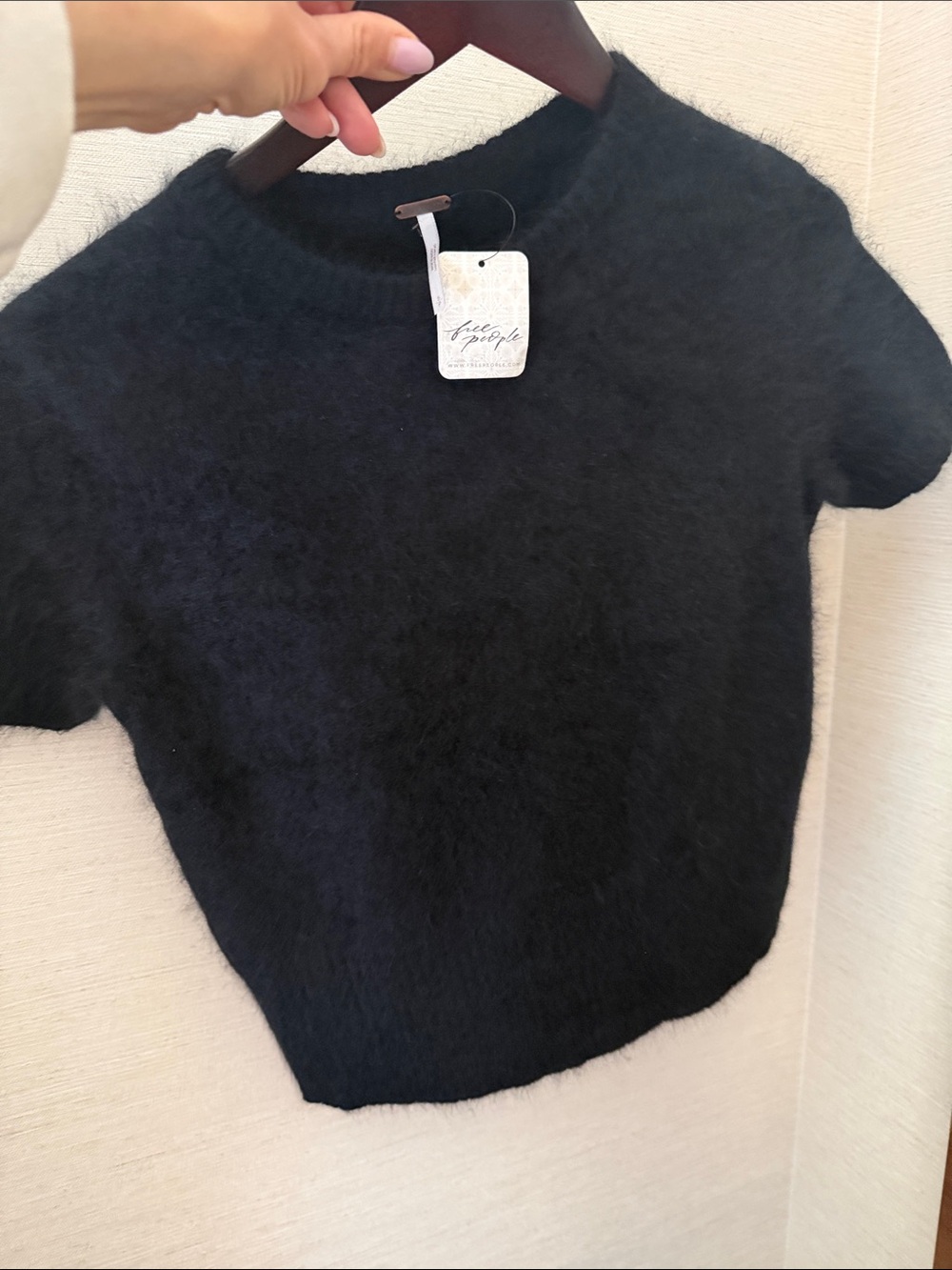 Free People Belle Brushed Cashmere Tee Black NWT small - Picture 8 of 8
